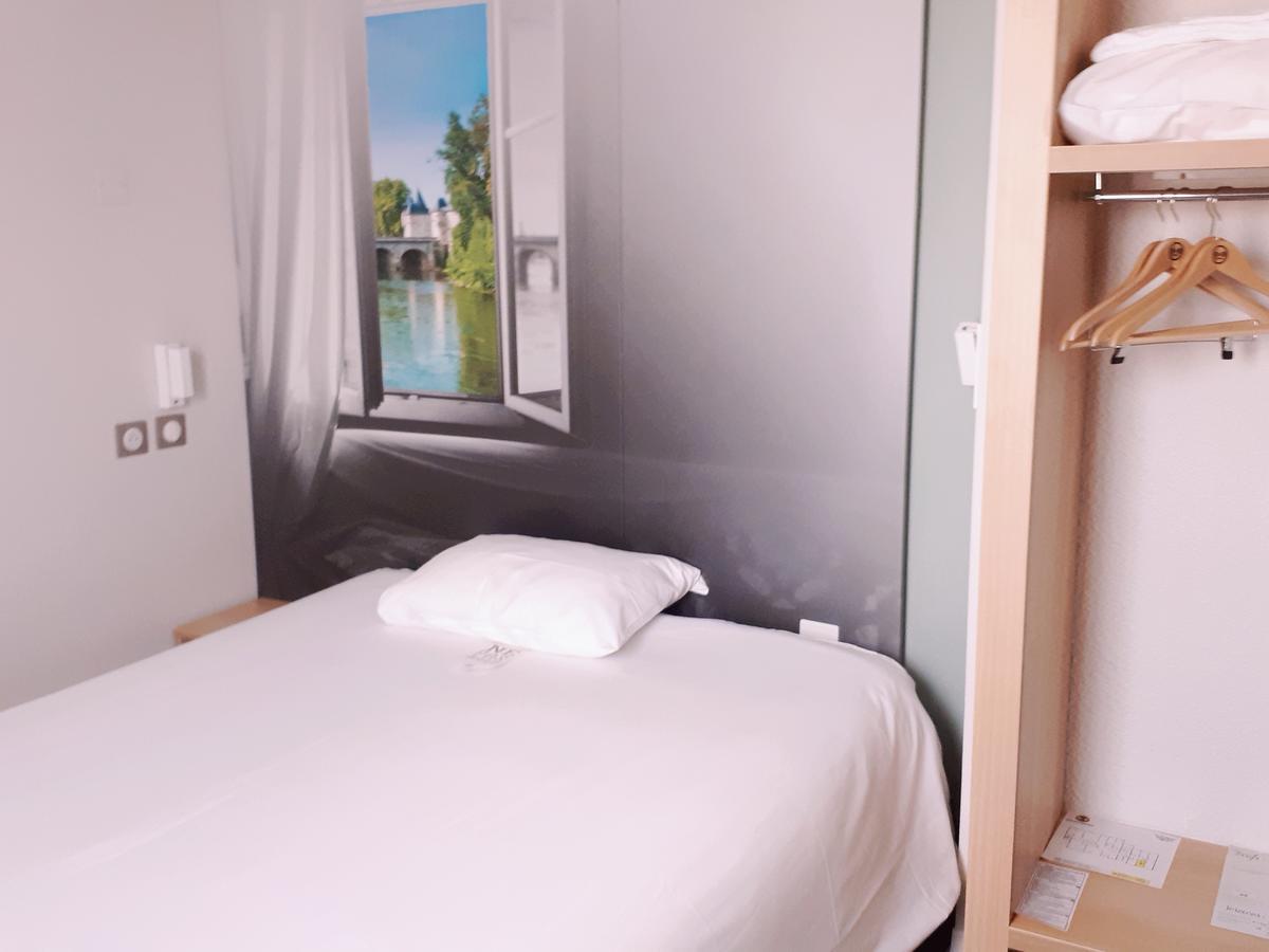 B&B Hotel Châtellerault Buitenkant foto
