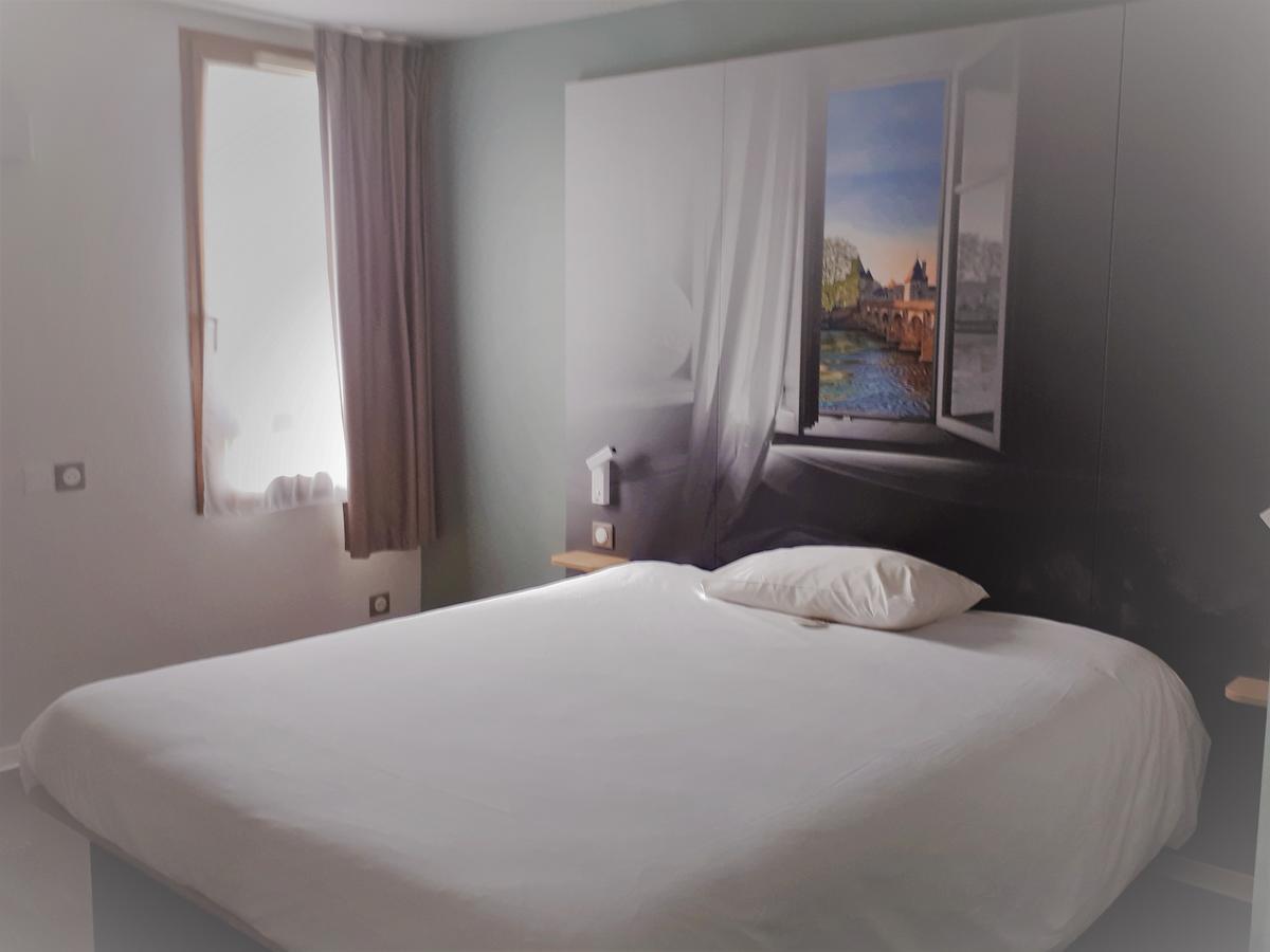 B&B Hotel Châtellerault Buitenkant foto