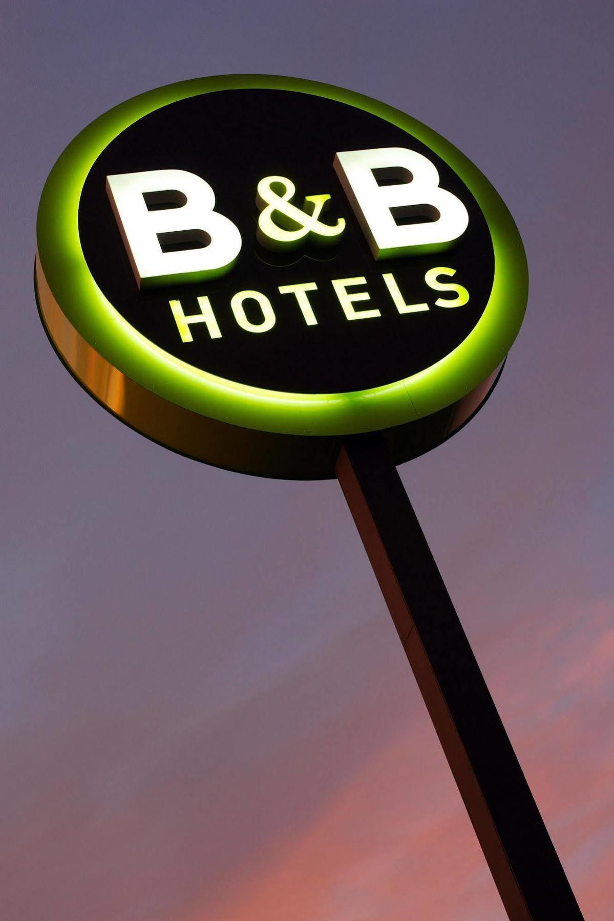 B&B Hotel Châtellerault Buitenkant foto